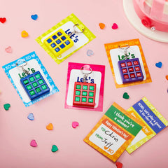 28-Piece Tic-Tac-Toe Keychain Gifts with Valentine's Cards for Classroom Exchange