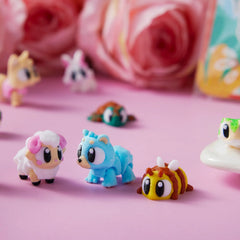 28 Pcs Kids Valentine's Day Cards with 3D Printed Mini Big Eyes Toys