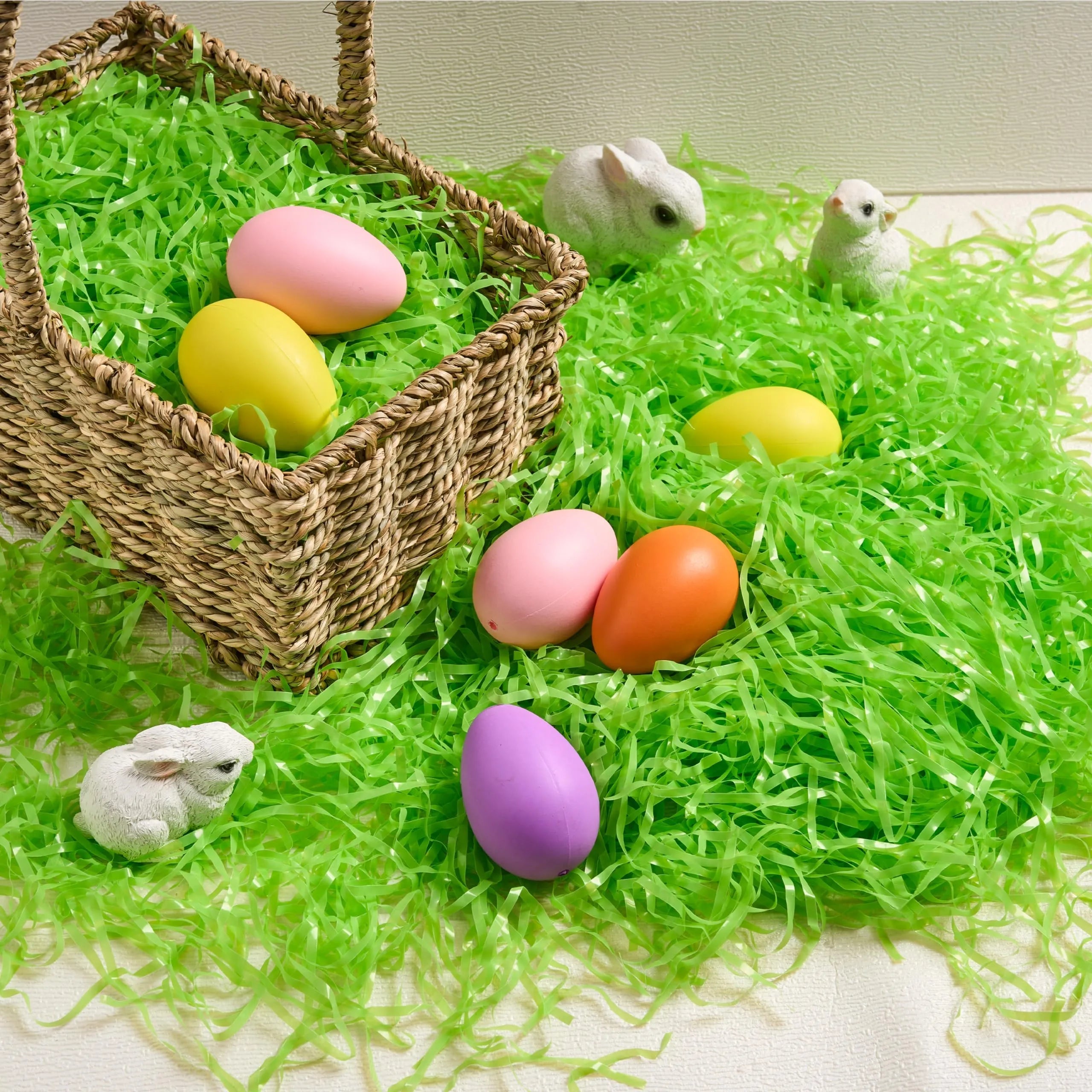 12oz (340g) Easter Light Green Plastic Fake Grass for Egg Hunt