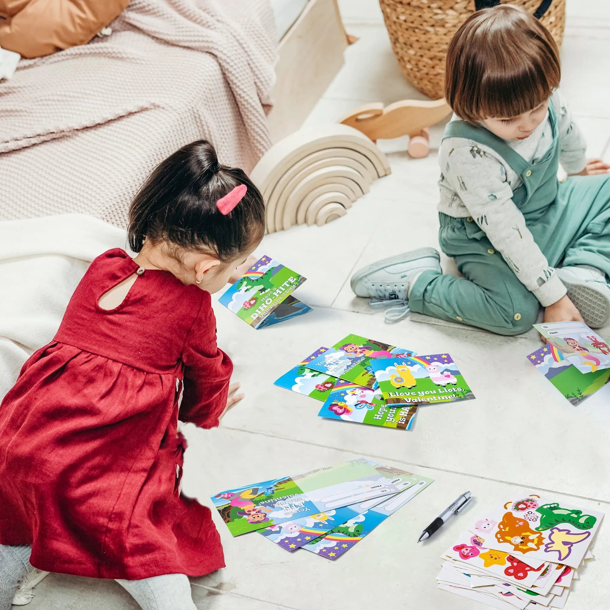28Pcs Kids Valentine's Cards with Stickers - Classroom Exchange Gifts