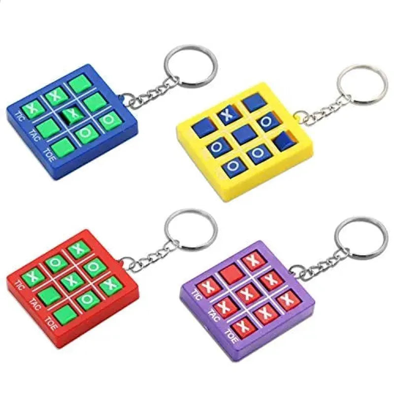 28-Piece Tic-Tac-Toe Keychain Gifts with Valentine's Cards for Classroom Exchange