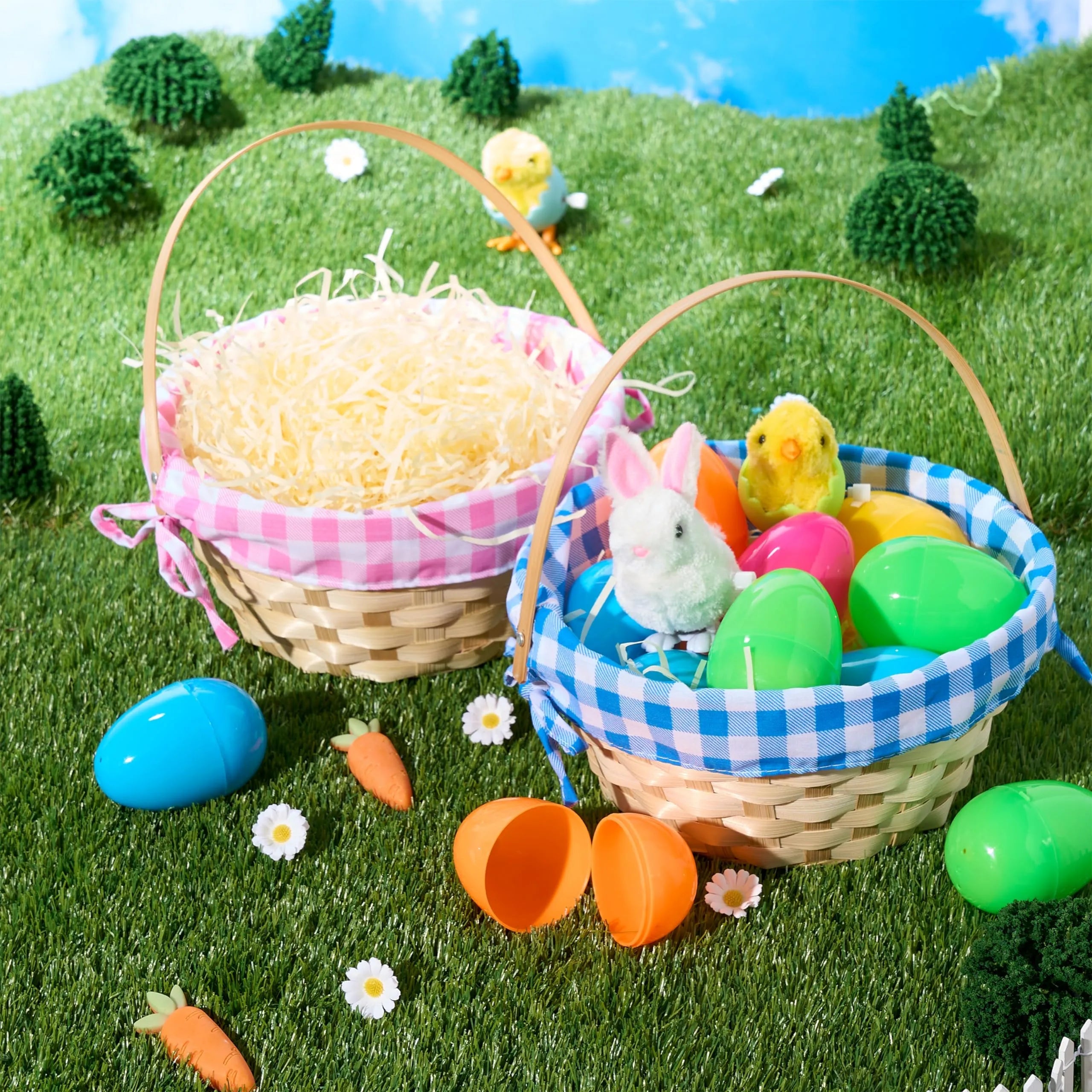 Set of 2 Easter Bamboo Woven Goodie Baskets with Handles for Party Treats and Picnics
