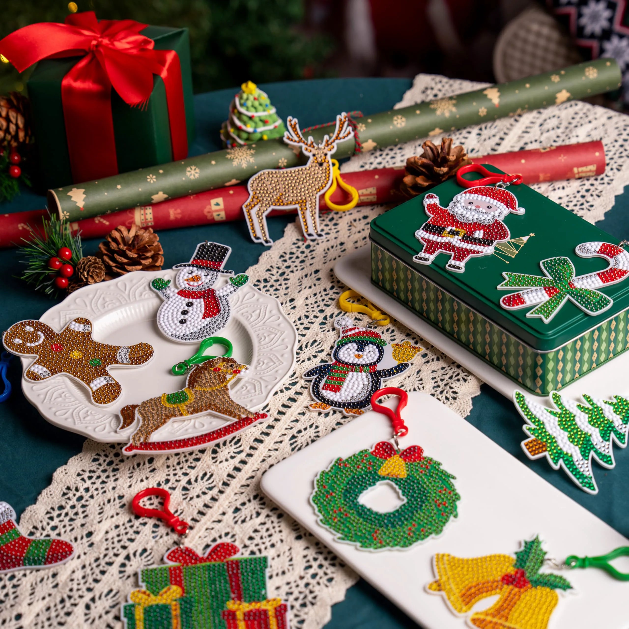 12 Pcs Christmas Diamond Art Ornaments Kit, 5D DIY Craft with Keychains for Kids