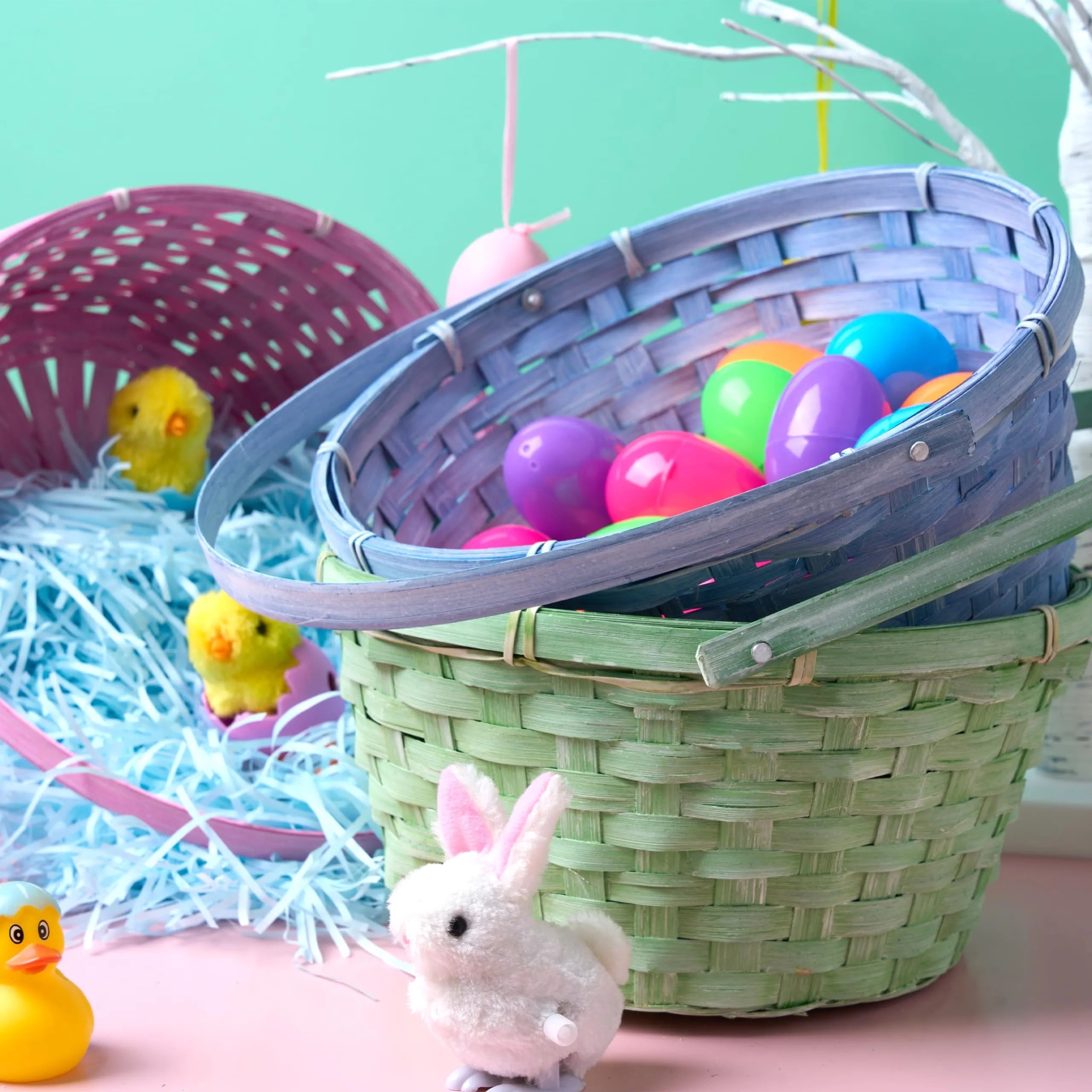 Set of 3 Easter Bamboo Baskets with Folding Handles for Egg Hunt