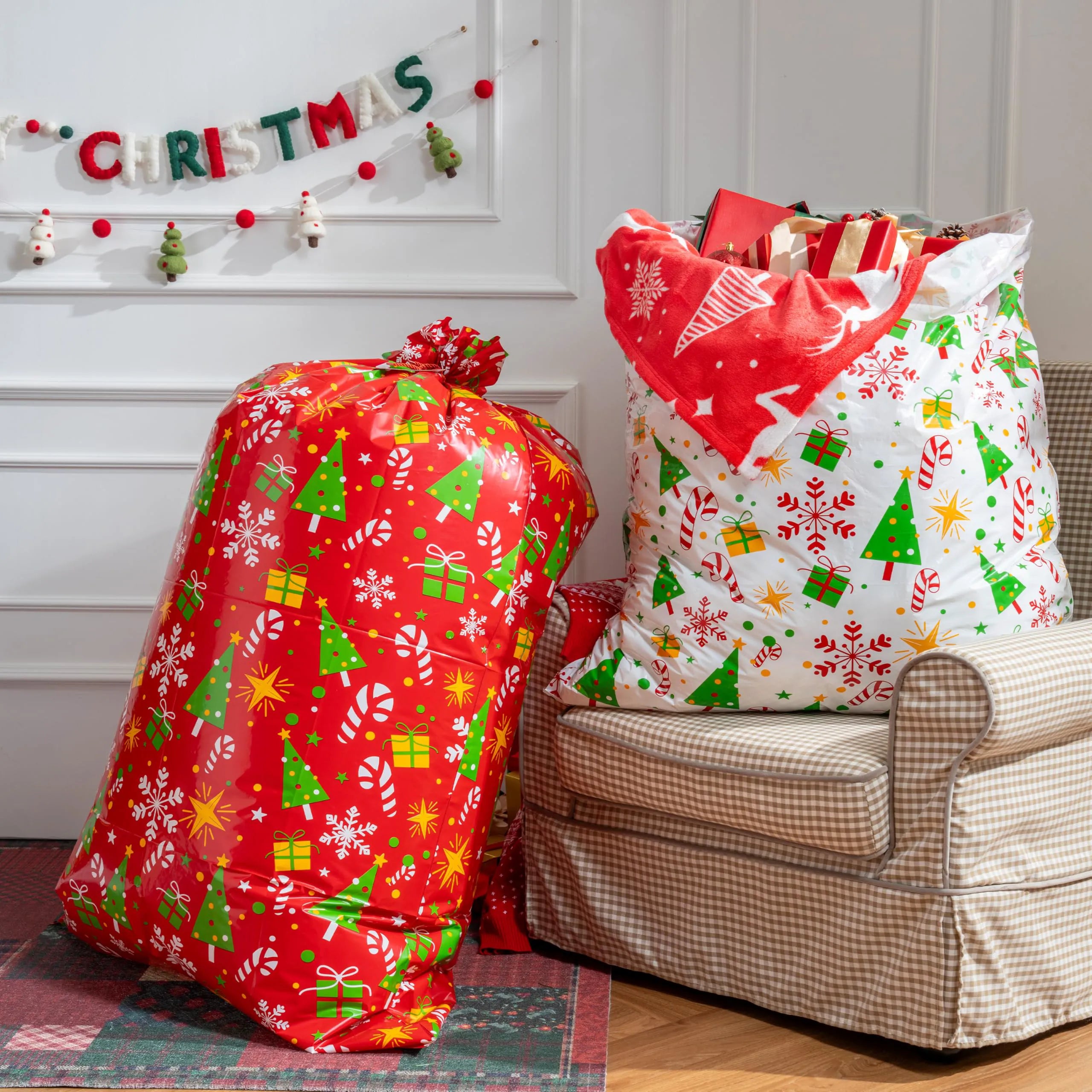 2-Pack Large Red & White Christmas Holiday Plastic Gift Bags