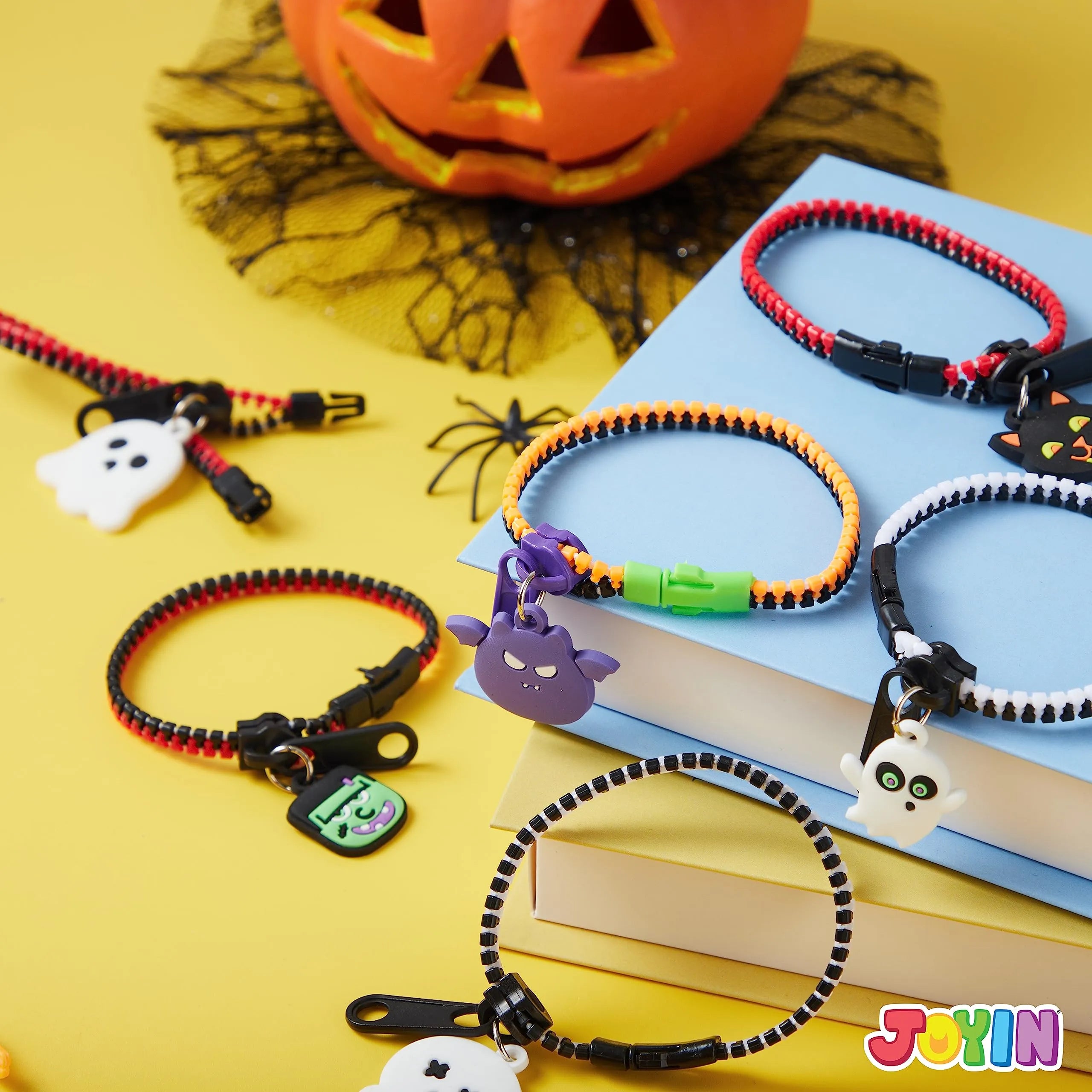 60 PCS Halloween Zipper Bracelets Bulk Set - Zipper Wristbands Party Favors for Kids
