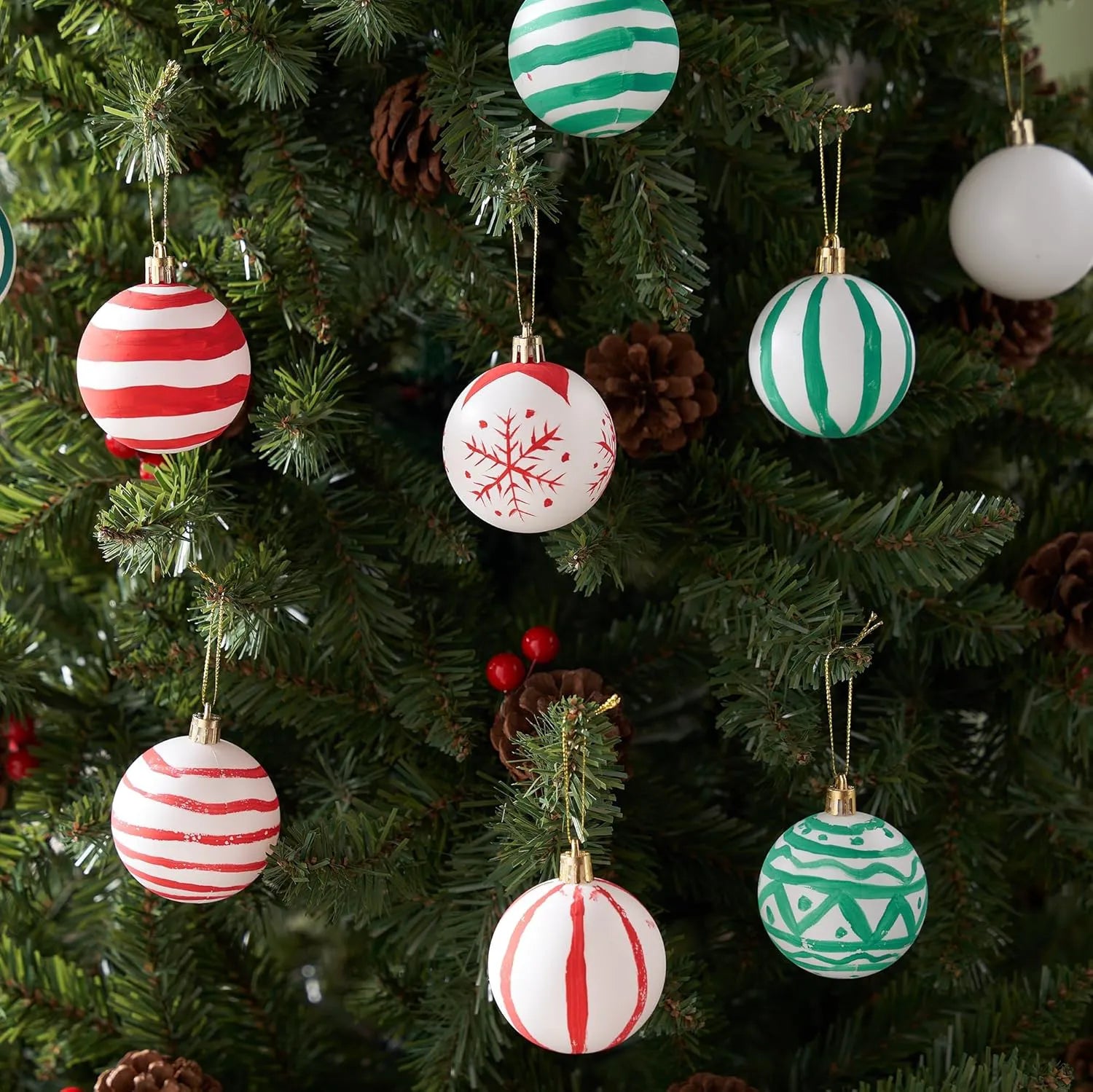 24 Pack Blank White Christmas Ball Ornaments