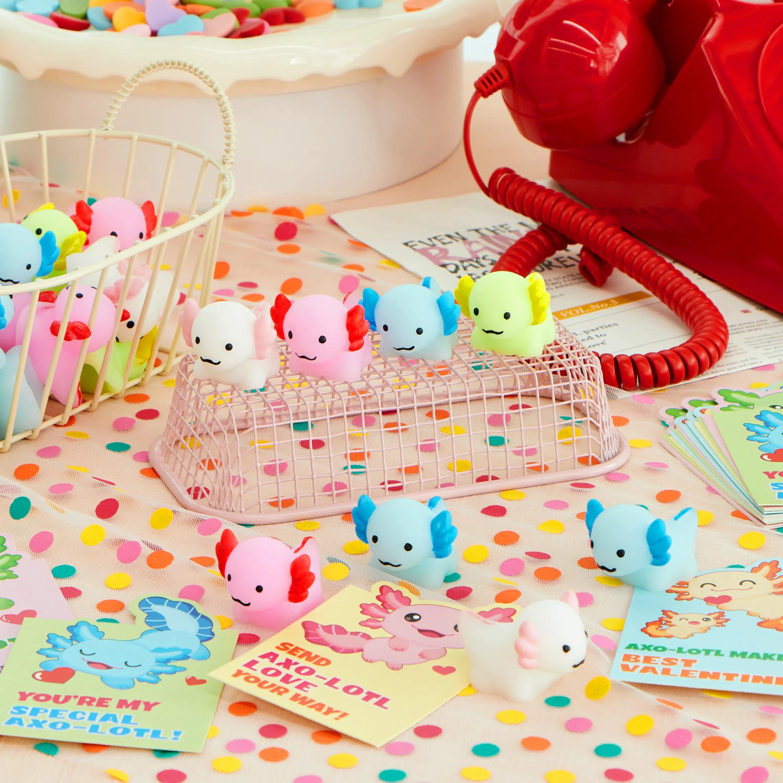 JOIN 28-Pack Valentine's Day Axolotl Mochi Squishy Toys with Funny Cards for Kids
