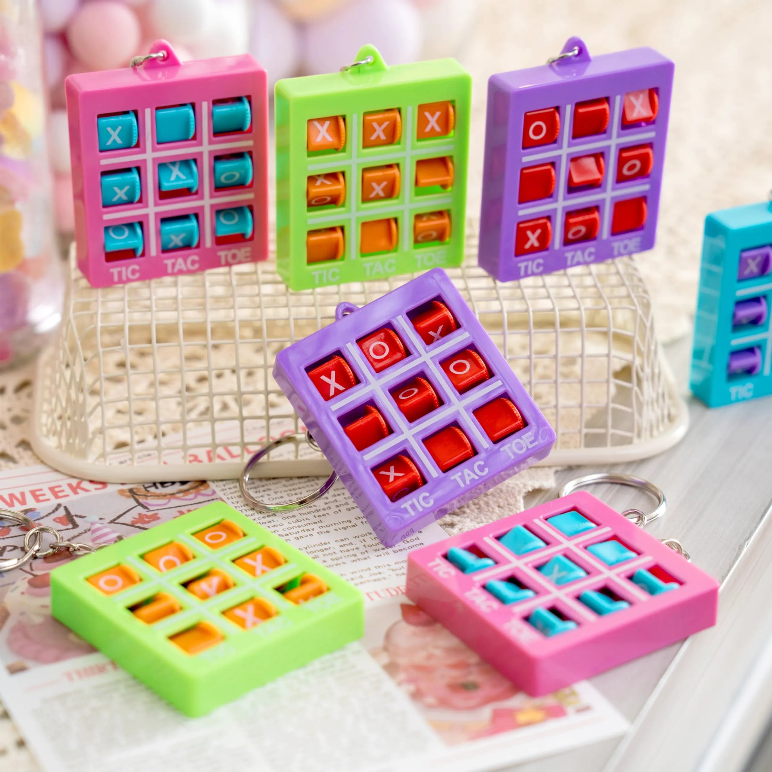 JOYIN 28-Piece Valentine's Day Plastic Tic Tac Toe Game Favors in 4 Colors for Kids Goodie Bag Stuffers