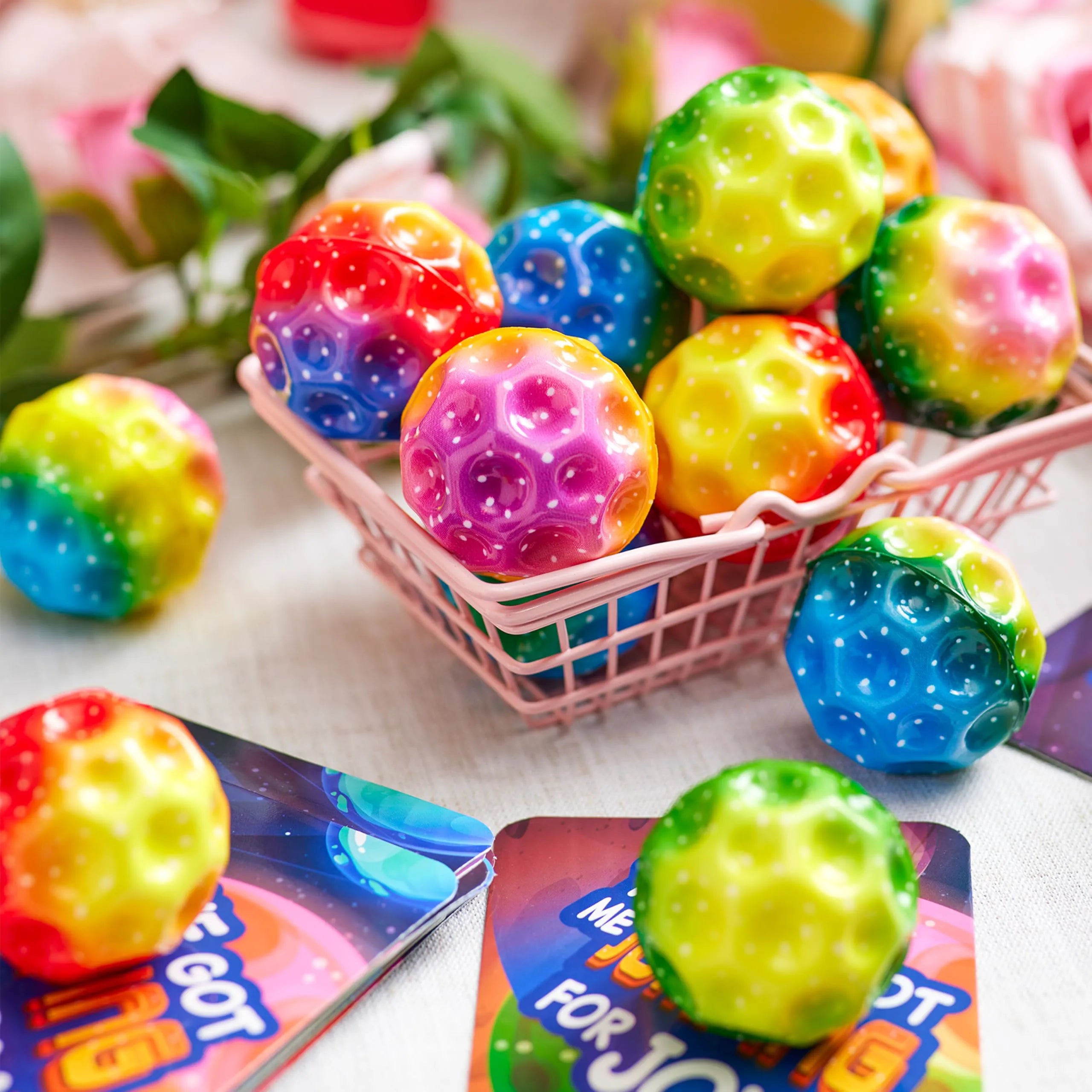 JOIN 30 Pcs Valentine's Day Super High Bouncy Balls with Valentine Cards